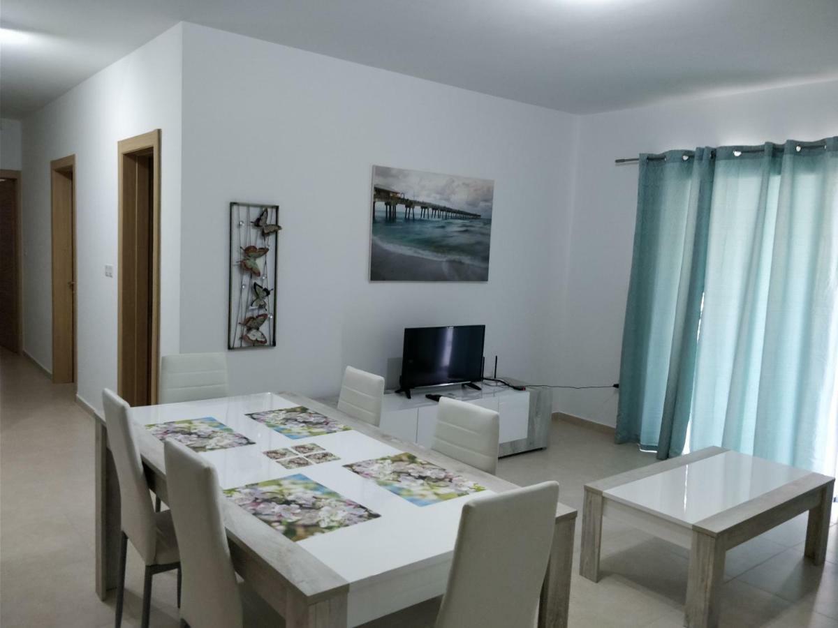 Sunstone Court Apartment St. Paul's Bay Exterior photo